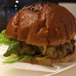 【新店】バーガー界の巨匠の傑作✳︎旨辛のGOODスパイラル★悶絶激辛サムライバーガー＊ダイナマイトボディにノックアウト『ドラゴンバーガー』【東福寺】