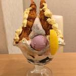 本店限定 "最強エビフライパフェ" 咲き乱れよ！キワモノたち！「からふね屋三条本店」【京都珍グルメ】