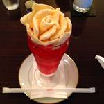 可憐な乙女のクリームソーダにため息「カフェヴィオロン」【清水五条】