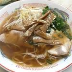 京都ディープエリア・西陣の絶滅危惧種の京都ラーメン！昭和風情がそのまま残る☆「誠養軒」