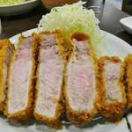 ジューシーさ、この上なし！山科の人気店が移転リニューアル「とんかつ食堂　熟豚」