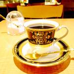 出色の正統派自家焙煎コーヒー＊カフェ・ヴェルディ【下鴨カフェ】