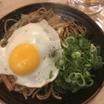 京都木屋町で話題の生麺焼きそば！モチモチ食感がたまりません！「お好み鉄板 ニ六（にろく）」