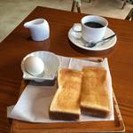 The王道の喫茶店☆丸太町の朝の顔「cafe foom（カフェフーム）」【烏丸丸太町】
