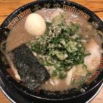 関西屈指の超こってりラーメン！京都郊外にある超人気店「無鉄砲 本店（むてっぽう）」