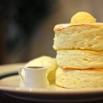 【京都パンケーキ】”プレミアム”の名前はダテじゃない☆『ふるしゅわ食感』なパンケーキ「gram新大宮店」