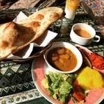 【京都ランチめぐり】外国人に人気のレストランにランクイン！ハラール対応のペルシャ＆インド料理「アラシのキッチン」