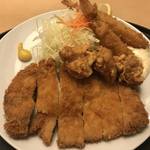京都発のファミレス！実は京懐石 美濃吉の系列店「和食NOWジョイ金閣寺店」