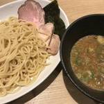 煮干しの風味がクセになる！三条木屋町エリアの煮干しラーメン店「麺屋 にぼ木屋」