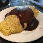 中でもど迫力☆行列必至！人気老舗洋食のスペシャリテオムライス『グリル小宝』【岡崎】