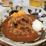 店主こだわりの辛い、容赦なく辛いカレー「Spice32 祇園店」