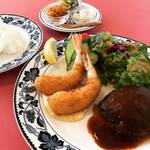 【京都ランチ】創業60年の王道洋食ハンバーグ＆エビフライ！「グリル生研会館」