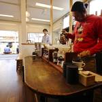 【元・立誠小学校】仮設店舗にて営業再スタート！「Traveling Coffee」(トラベリングコーヒー)☆3/15からプレオープン中☆