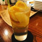 【京都酒場めぐり】強烈炭酸のレモンサワー喉ごしスッキリ！名物近江牛肉豆腐は必食☆「酒場エビス」