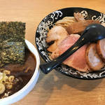 関西随一の人気つけ麺店！とみ田のDNAを継ぐ京都の名店「麺屋たけ井 本店」