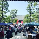 毎月15日開催の大人気市！京都三大祭2018葵祭と同日開催！！「百万遍さんの手づくり市」