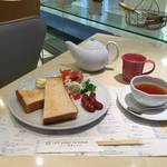 知る人ぞ知る傑作モーニング☆体をねぎらう朝時間「cafeゆとりの空間」【京都大丸】