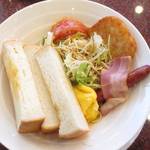 京都の老舗喫茶｜ボウルの中はまさにワールドクラス『ワールドコーヒー白川本店』