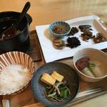 京都東山の穴場 ”ちりめんカフェ” 朝食にオススメな限定お茶漬け膳「カフェレストランやよい」