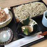 京都東山観光でオススメしたい名店のそば｜筒状のかき揚げは必食です！「蕎麦流々千角（せんかく）」