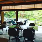 【リニューアルオープン】京都南禅寺界隈の老舗料理旅館の名庭を望むレストラン！テラス席で四季を体感☆「南禅寺参道 菊水」