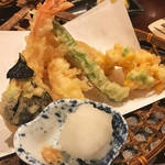 京都駅直結｜創業130年の老舗料亭直営の天ぷら専門店「天麩羅 京林泉」