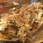 京都｜買い物に疲れたら新京極で"たこ焼きとビール"はいかが？「蛸益（たこます）」