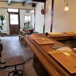 昭和喫茶を改装した日本酒カフェ「Sake cafe 楓（fu）」京阪中書島駅徒歩１分