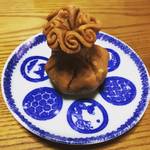 【京都和菓子めぐり】縄文土器調の1100年前から不変デザインの唐菓子！！味も神秘的☆「亀屋清永」