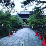 【京都朝活めぐり】早起きは三文の徳！台風一過の爪痕残る南禅寺で無料座禅会☆