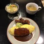 月曜日限定！名物ボリュームオムライス｜人気洋食店『ぱ・らんて』【西大路ランチ】