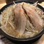 【閉店】京都駅近くで唯一の二郎系ラーメン「中野屋 THE JIRO」【インスパイア】