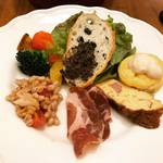 【京都ランチめぐり】錦市場スグの穴場的カジュアルイタリアン！自在に選べるセット☆「トラットリア ラパーチェ 」
