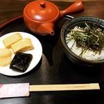 【京都ご当地グルメ】お茶処・宇治の全力推し『宇治茶漬け』必食☆名店の鰻茶漬け「うなぎのしお冨」