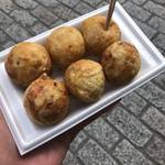 【京都八幡】休日限定！京風たこ焼き「いっちゃん」