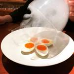 【京都ちょい飲み】卵偏愛者大歓喜！高瀬川の桜を望むロケーション「EGG BAR TAMAGO(エッグバータマゴ）」