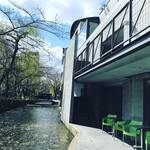 【京都建物めぐり】日本建築界の巨匠・安藤忠雄の世界観全開！高瀬川沿い商業施設「TIME’S（タイムズ）」