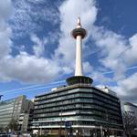 京都駅エリアで抹茶スイーツなら「京都タワーサンド」へ！カフェにお土産に大充実☆
