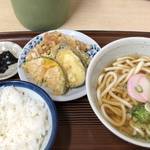 昔ながらのおうどんとお出汁が懐かし、おいし！「福力食堂」
