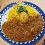 円町にスパイスカレー専門店「カレーとお酒のお店　SUNLIGHT（サンライト）」がオープン！
