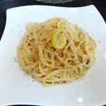 【京都ランチめぐり】オフィス街にあるレモン料理専門店！暑い季節にこそさっぱり☆「カプリ食堂」