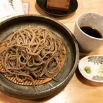【京都蕎麦めぐり】北白川の名店が好立地に、夜営業も！日本酒やアテもそろう☆「手打ち蕎麦みながわ」