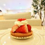 新しいスタイルのサロン風パティスリーがオープン！「 Jouissance（ジュイサンス）」【烏丸北大路】