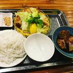 【京都ランチめぐり】四条烏丸の圧倒的人気ベトナム料理店！1000円以下の高コスパに行列「コムゴン」