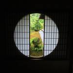 【東福寺】雨の日も美しい。東福寺 塔頭 芬陀院（ふんだんいん）でゆったりと【雨の京都】