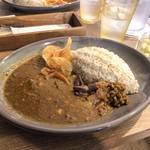 【京都カレー】烏丸エリア・人気レストラン発のカレー専門店「カレープラント」で絶品京鴨カレーをいただきます♩