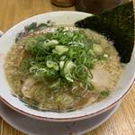 【京都ラーメン】激戦区 一乗寺の老舗・中華そば専門店「珍遊 一乗寺本店」
