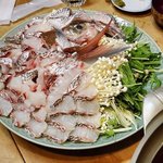 京都駅前の酒屋さん、夜は予約のとれない海鮮居酒屋に！「若松家酒店」