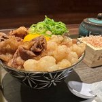 【京都駅グルメ】三度楽しめる個性派どんぶり！最後はだし茶漬けに「かつを」