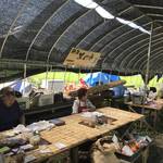 【京都朝市めぐり】毎週日曜日開催！まさに産地直送野菜！！牧歌的風景の畑の市場☆「静原里の市」